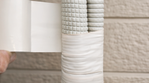 エアコン 化粧カバー 後付け