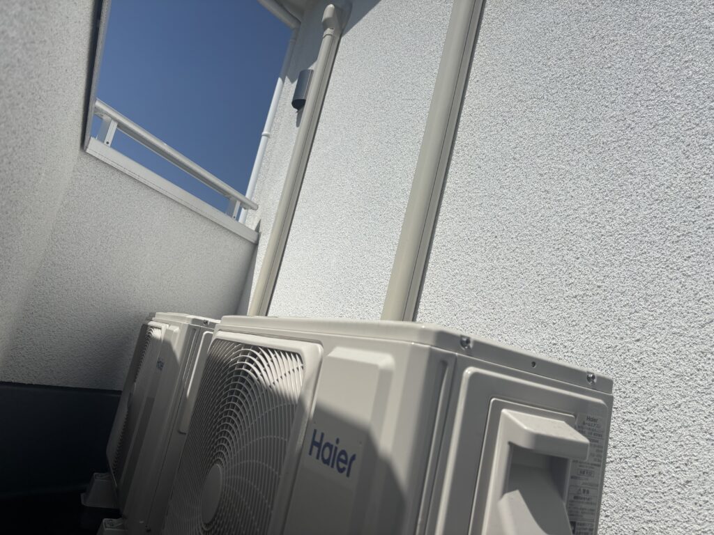 ハイアール　エアコン　室外機