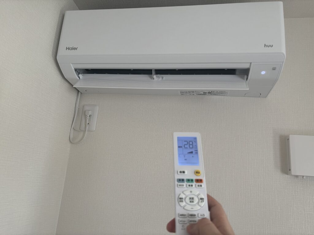 ハイアール エアコン huu